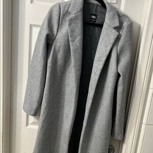 Zara Women's Elegant Gray Trench Coat